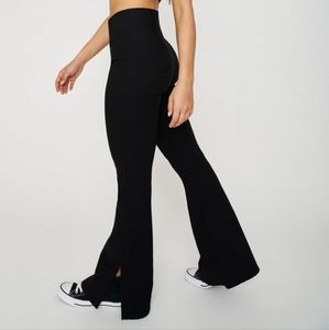 Ribbed slit flare pants